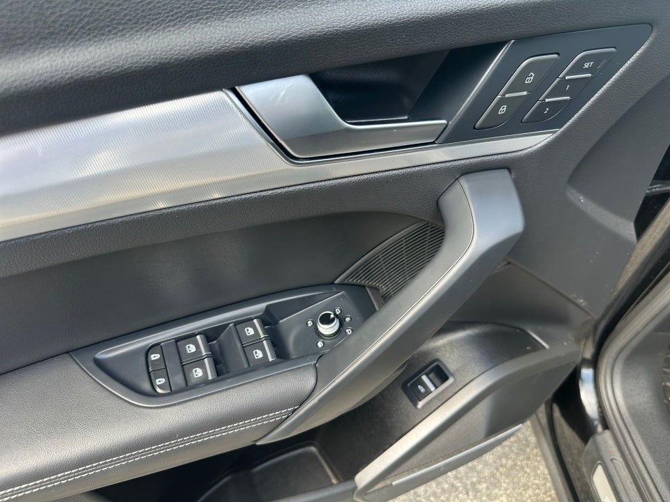 2024 Audi Q5 S line Prestige