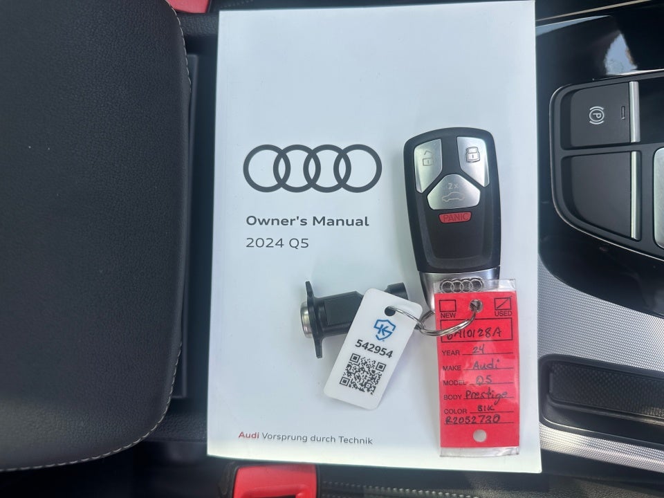 2024 Audi Q5 S line Prestige