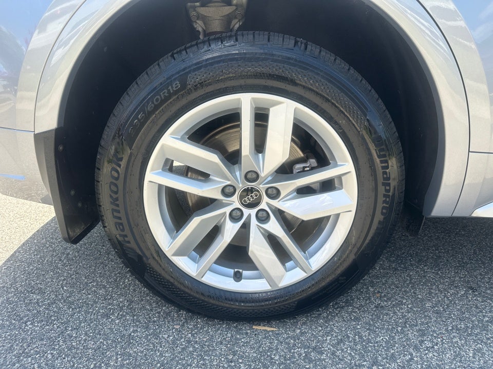 2023 Audi Q5 S line Premium