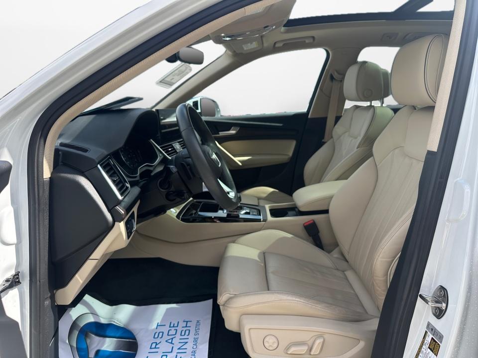 2024 Audi Q5 S line Premium