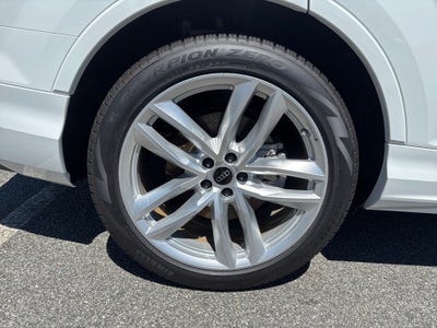 2025 Audi Q7 Premium Plus 55 TFSI quattro Tiptronic