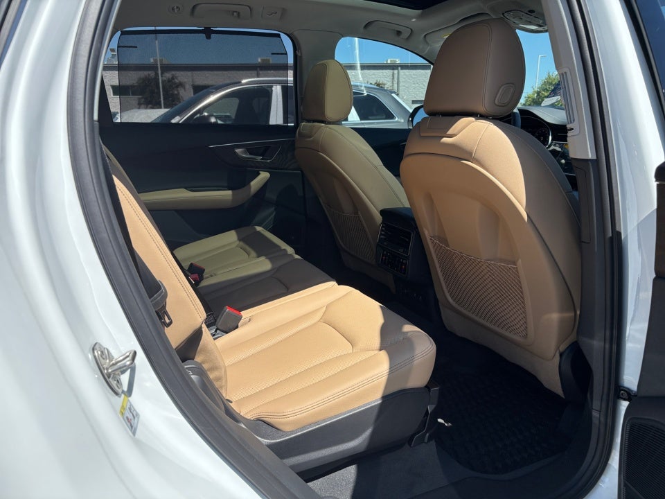 2025 Audi Q7 Premium Plus 55 TFSI quattro Tiptronic