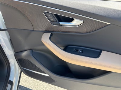 2025 Audi Q7 Premium Plus 55 TFSI quattro Tiptronic