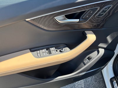 2025 Audi Q7 Premium Plus 55 TFSI quattro Tiptronic