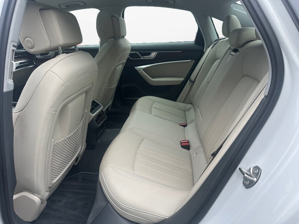 2021 Audi A6 Sedan Premium Plus