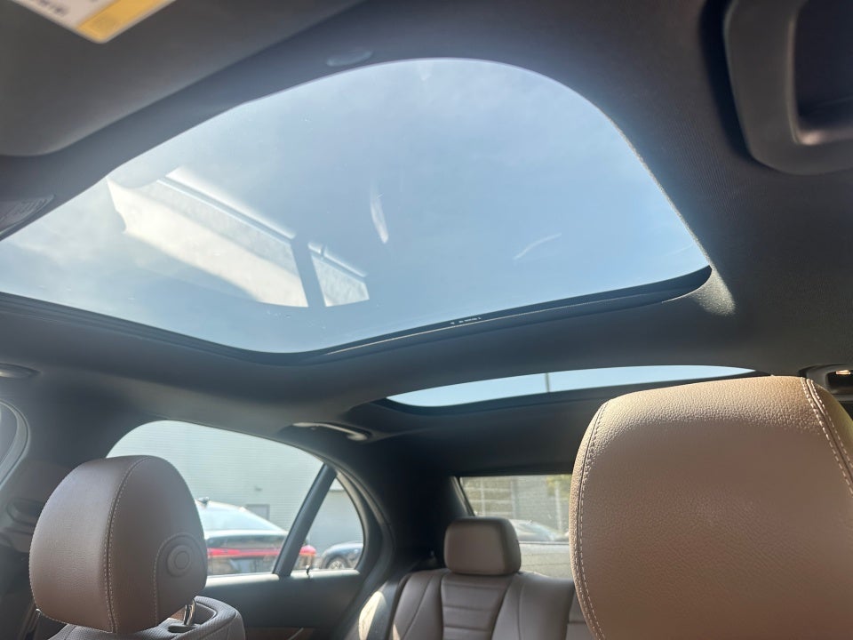 2018 Mercedes-Benz E 300 E 300