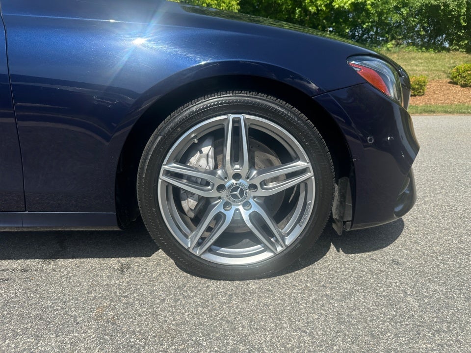 2018 Mercedes-Benz E 300 E 300