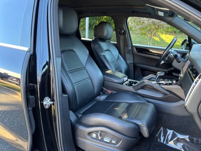 2020 Porsche Cayenne AWD