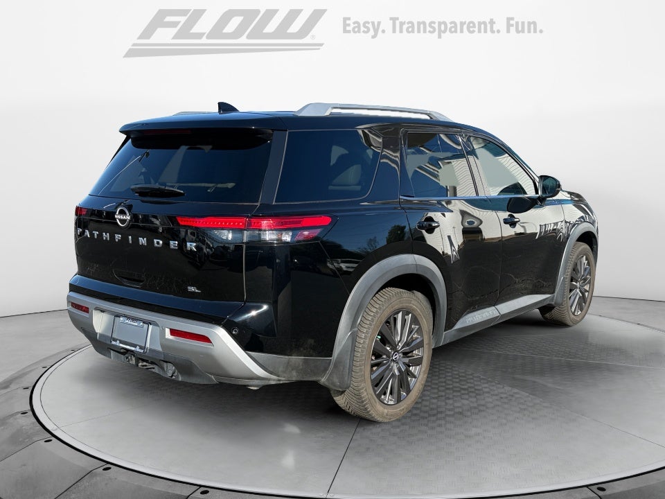 2022 Nissan Pathfinder SL 2WD