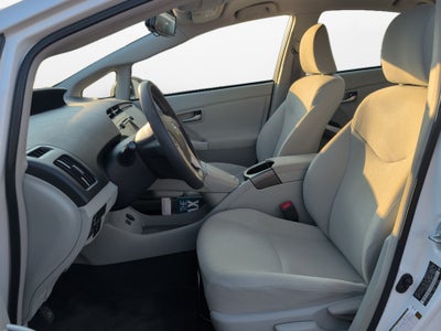 2013 Toyota Prius Two