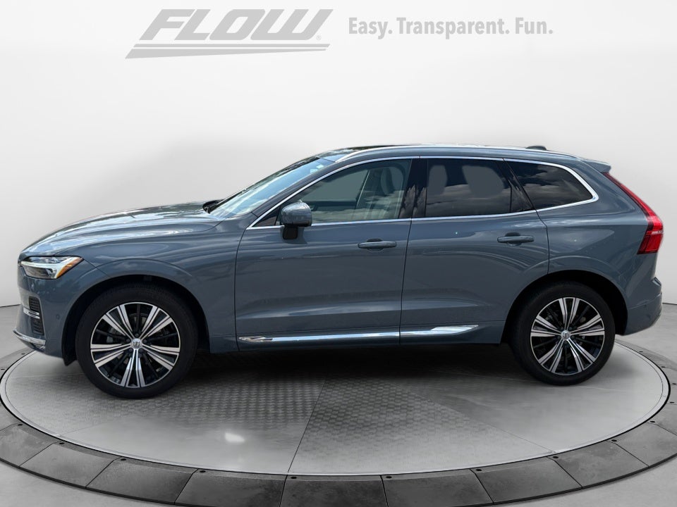 2023 Volvo XC60 Plus Bright Theme