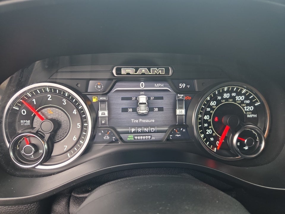 2019 RAM 1500 Big Horn/Lone Star Crew Cab 4x4 5'7" Box