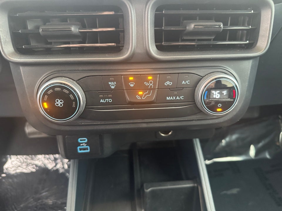 2022 Ford Maverick XL