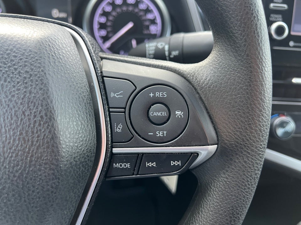 2022 Toyota Camry LE