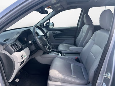 2021 Honda Pilot 2WD Touring 8 Passenger