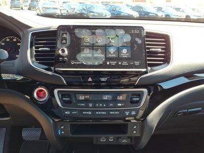 2026 Honda Ridgeline Black Edition Two-Tone