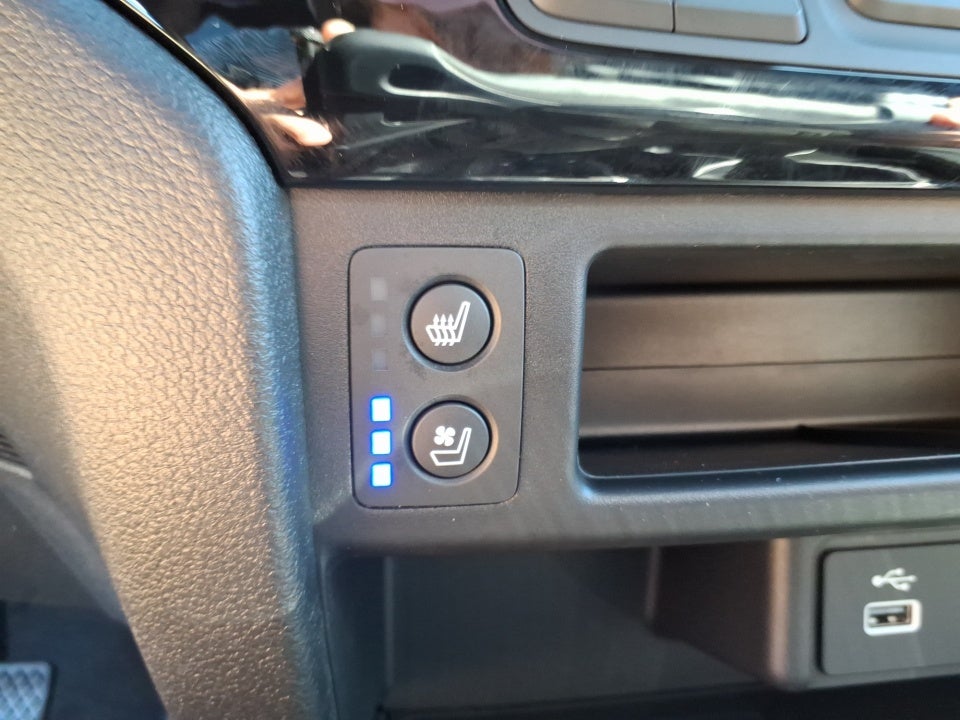 2026 Honda Ridgeline Black Edition Two-Tone