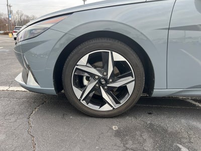 2021 Hyundai Elantra Limited