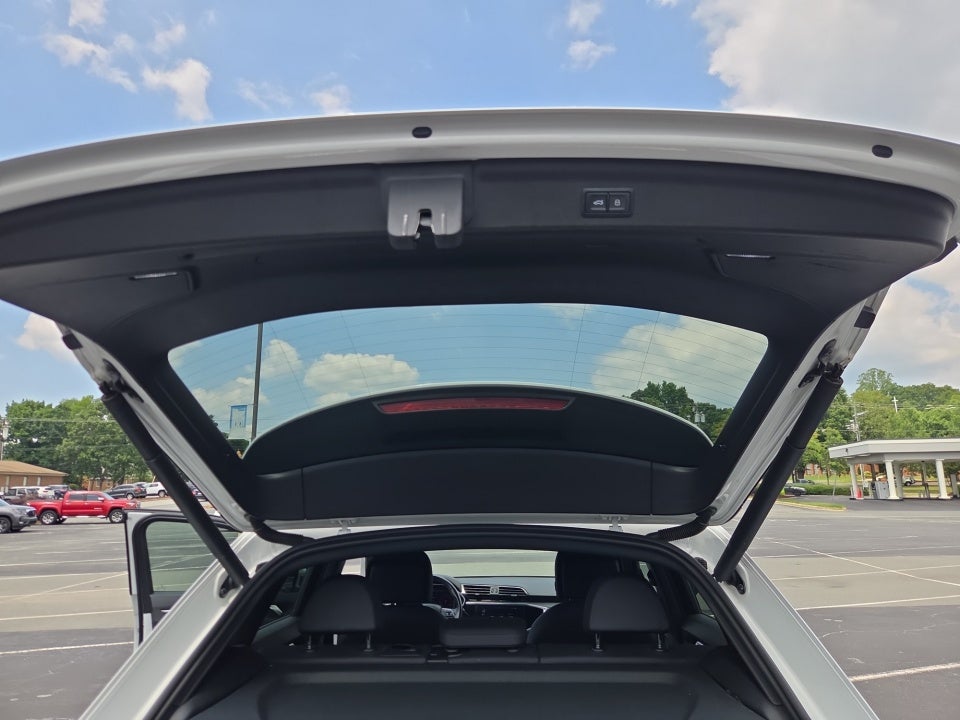 2019 Audi Q3 S line Premium Plus