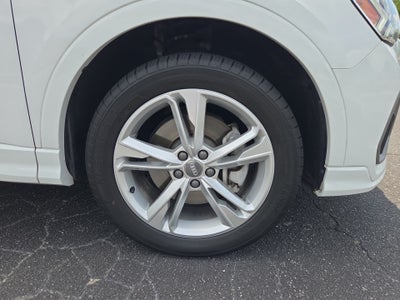 2019 Audi Q3 S line Premium Plus