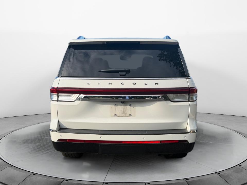 2023 Lincoln Navigator Black Label