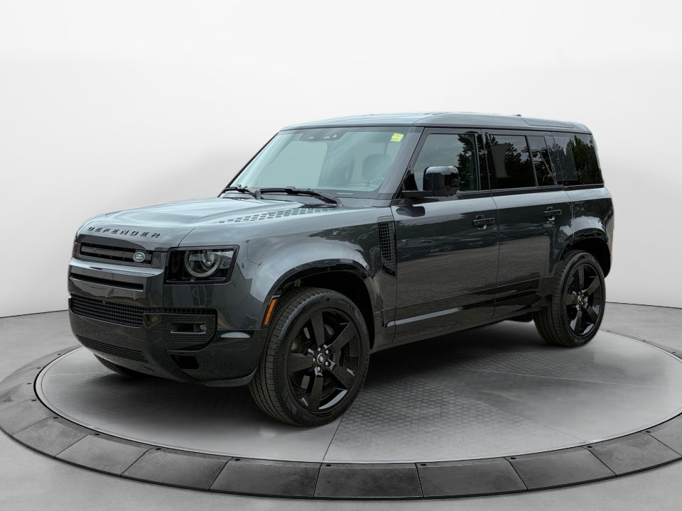 2025 Land Rover Defender 110 P500 X-Dynamic SE