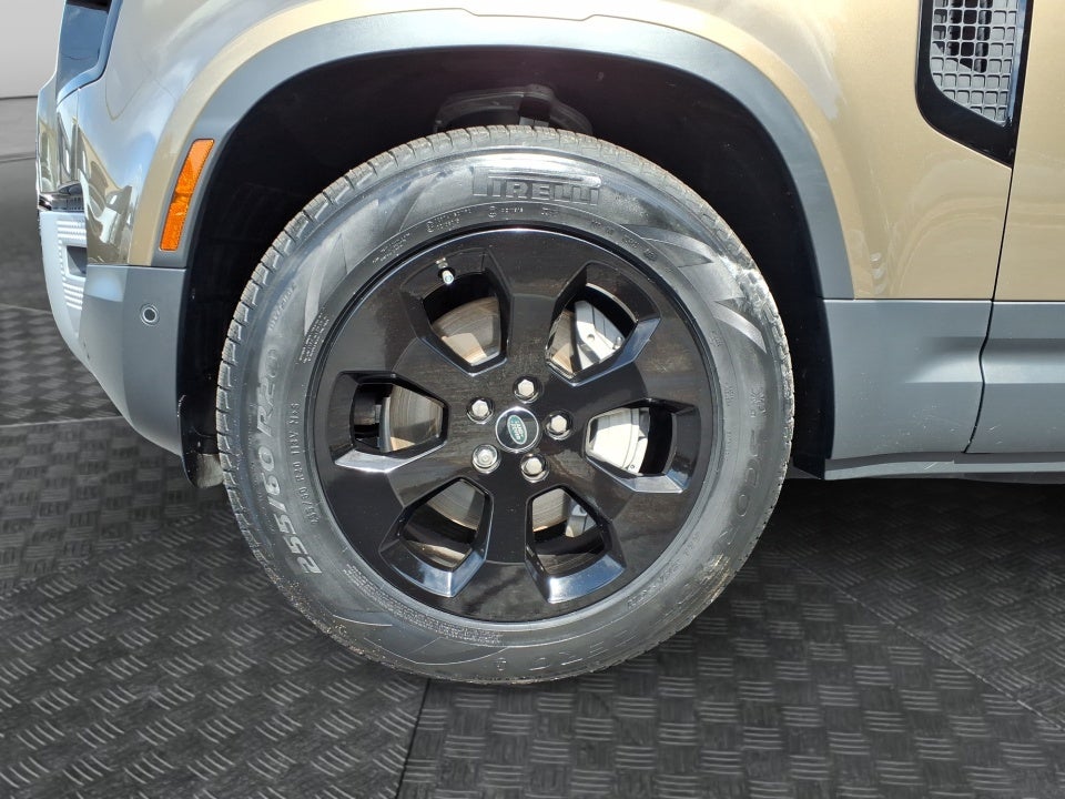 2024 Land Rover Defender 110 P400 S