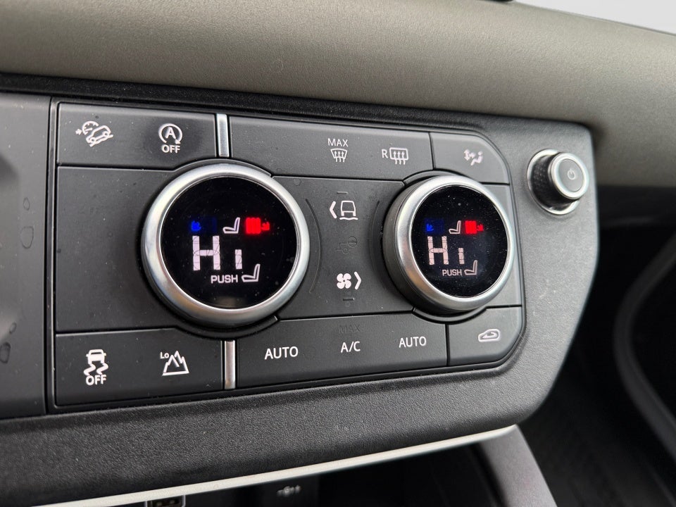 2022 Land Rover Defender 110 S