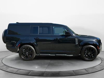 2024 Land Rover Defender Outbound