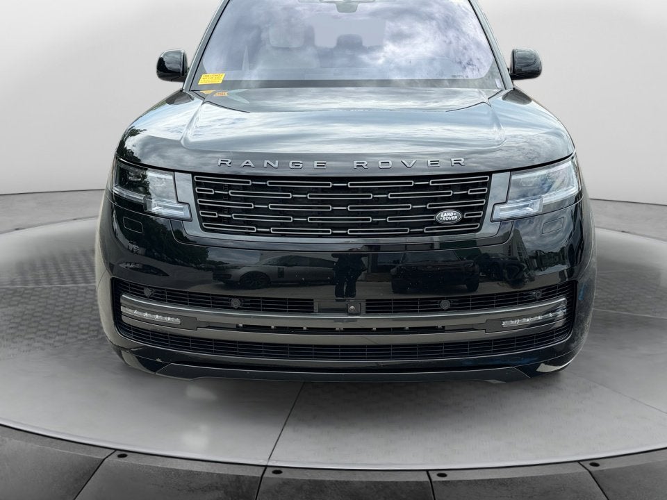 2023 Land Rover Range Rover P530 SE