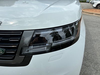 2022 Land Rover New Range Rover SE