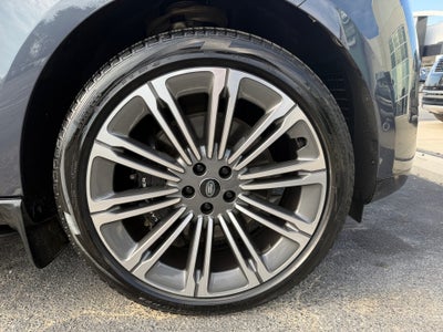 2024 Land Rover Range Rover P530 SE