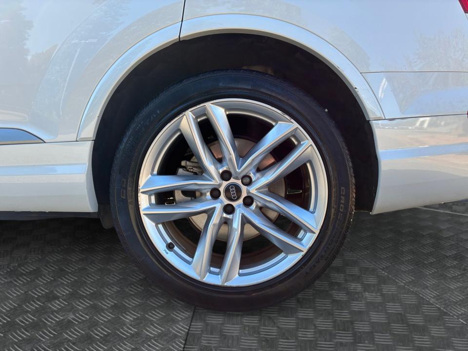 2017 Audi Q7 Prestige
