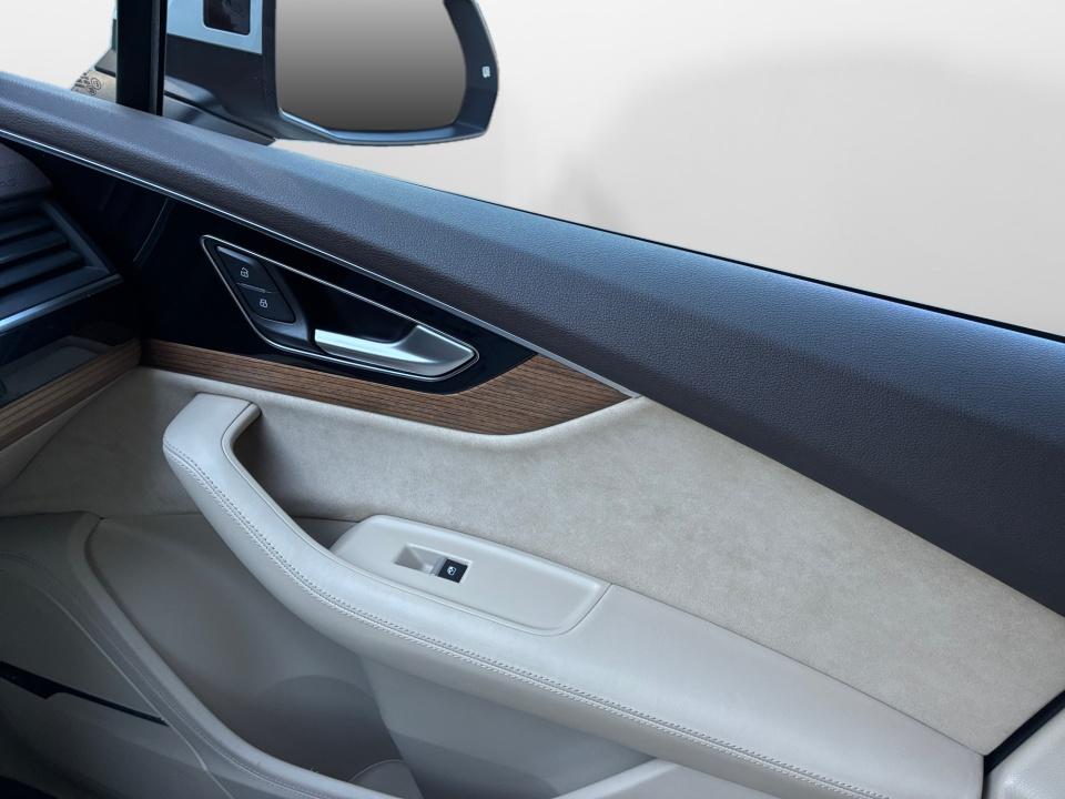 2017 Audi Q7 Prestige
