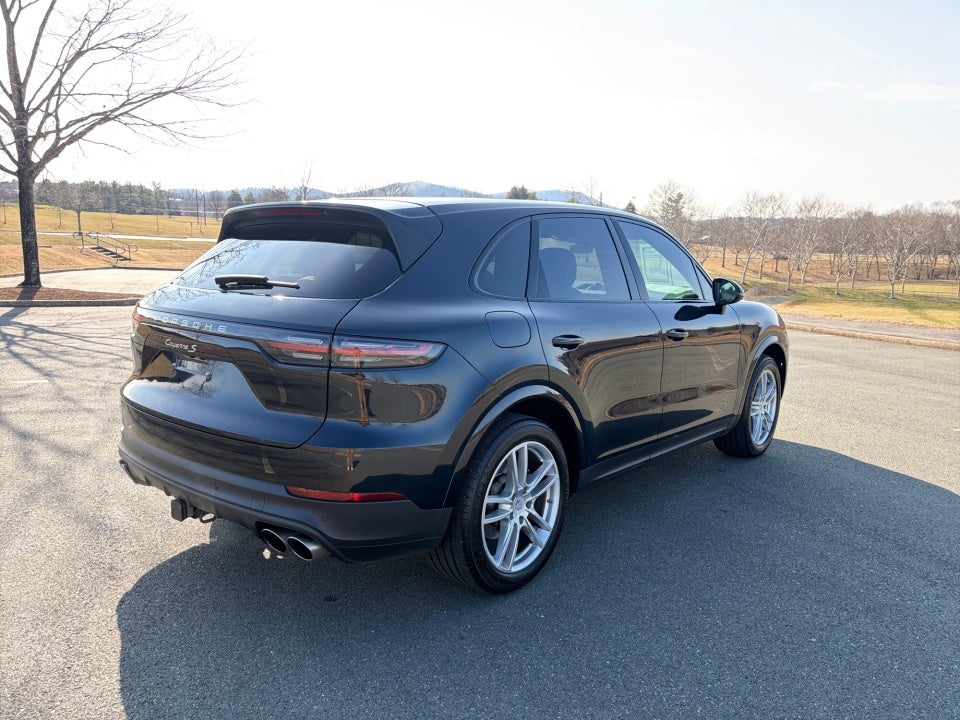 2019 Porsche Cayenne S