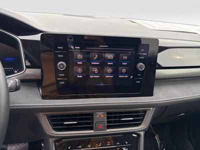 2025 Volkswagen Taos 1.5T SE Black