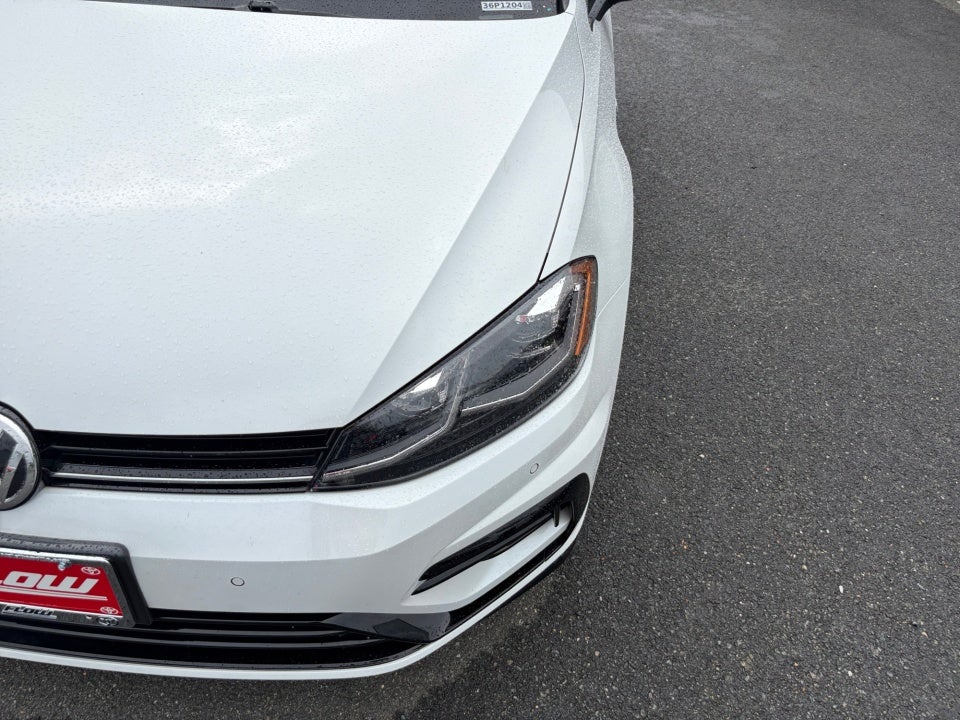 2019 Volkswagen Golf R 2.0T w/DCC & Navigation (M6)