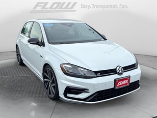 2019 Volkswagen Golf R 2.0T w/DCC &amp; Navigation (M6)