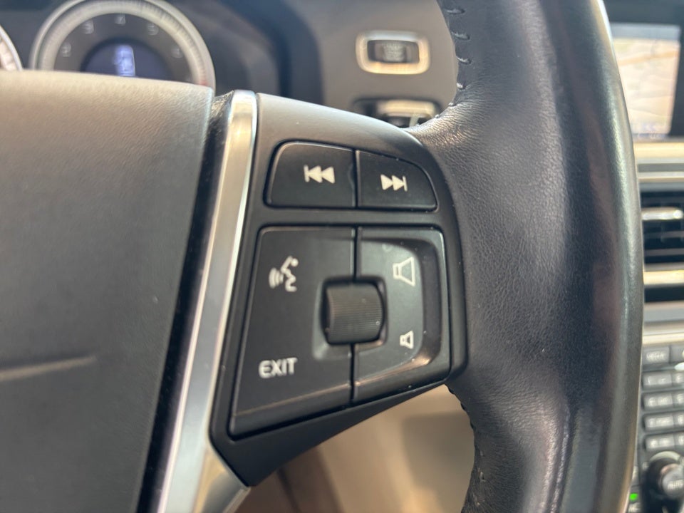 2013 Volvo S60 T6 Platinum