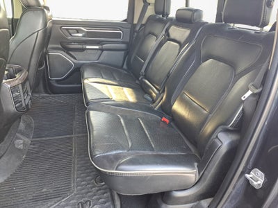 2020 RAM 1500 Laramie Crew Cab 4x4 5'7" Box