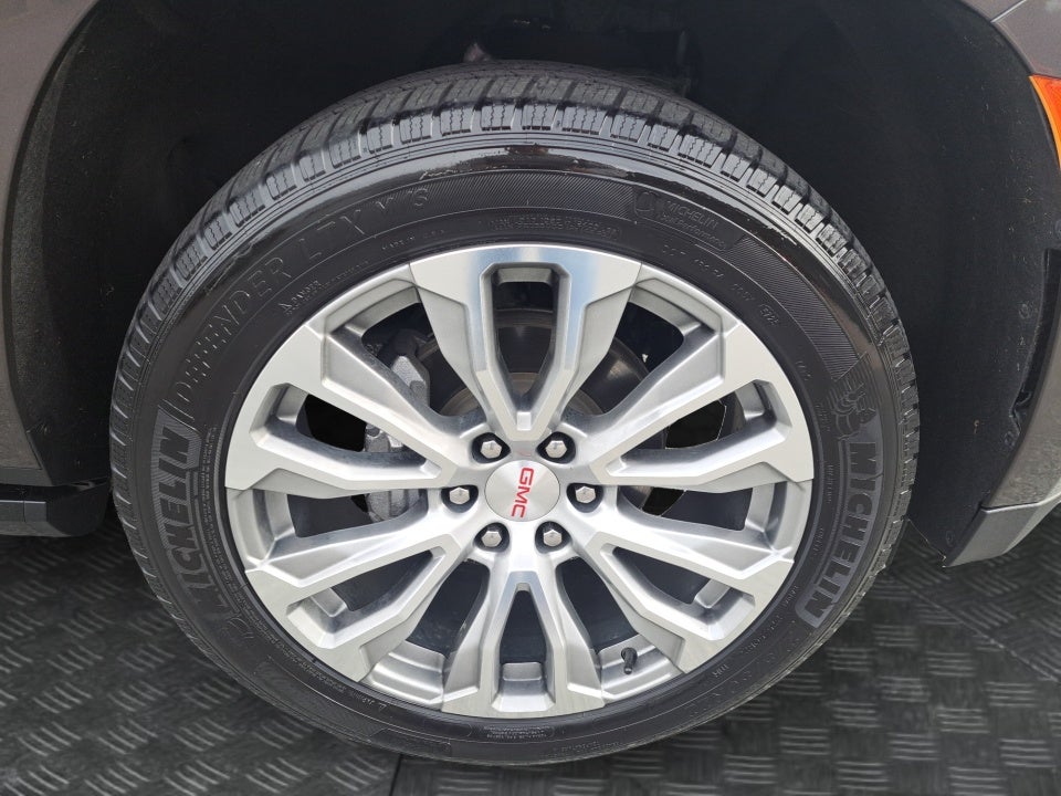 2021 GMC Yukon 4WD Denali