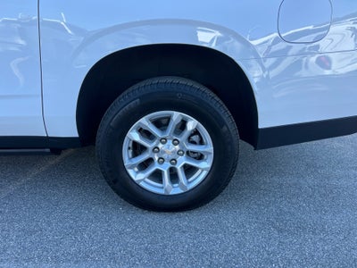 2025 Chevrolet Suburban 2WD LT