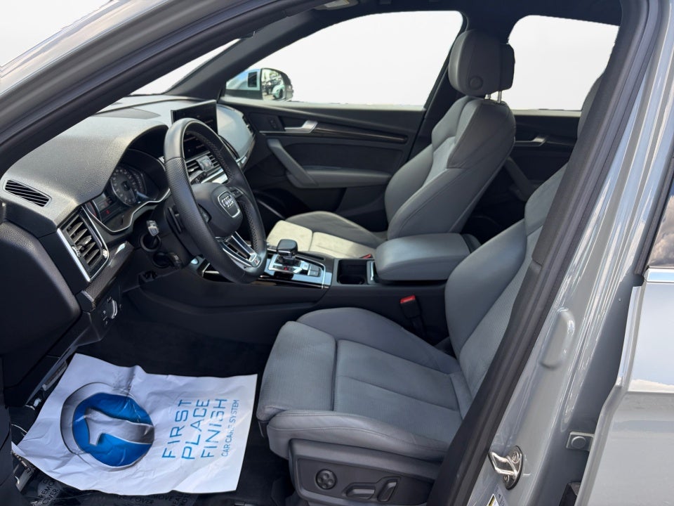 2022 Audi SQ5 Premium