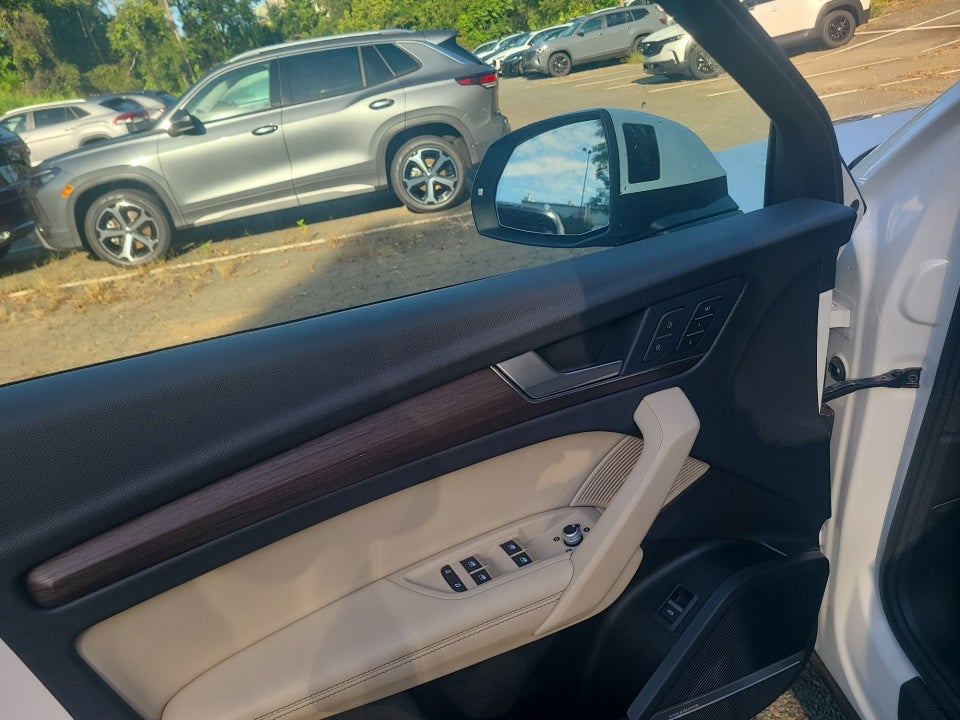 2024 Audi Q5 S line Prestige