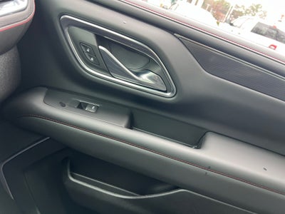 2023 Chevrolet Suburban 4WD RST