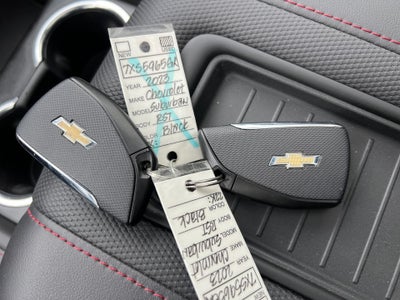 2023 Chevrolet Suburban 4WD RST