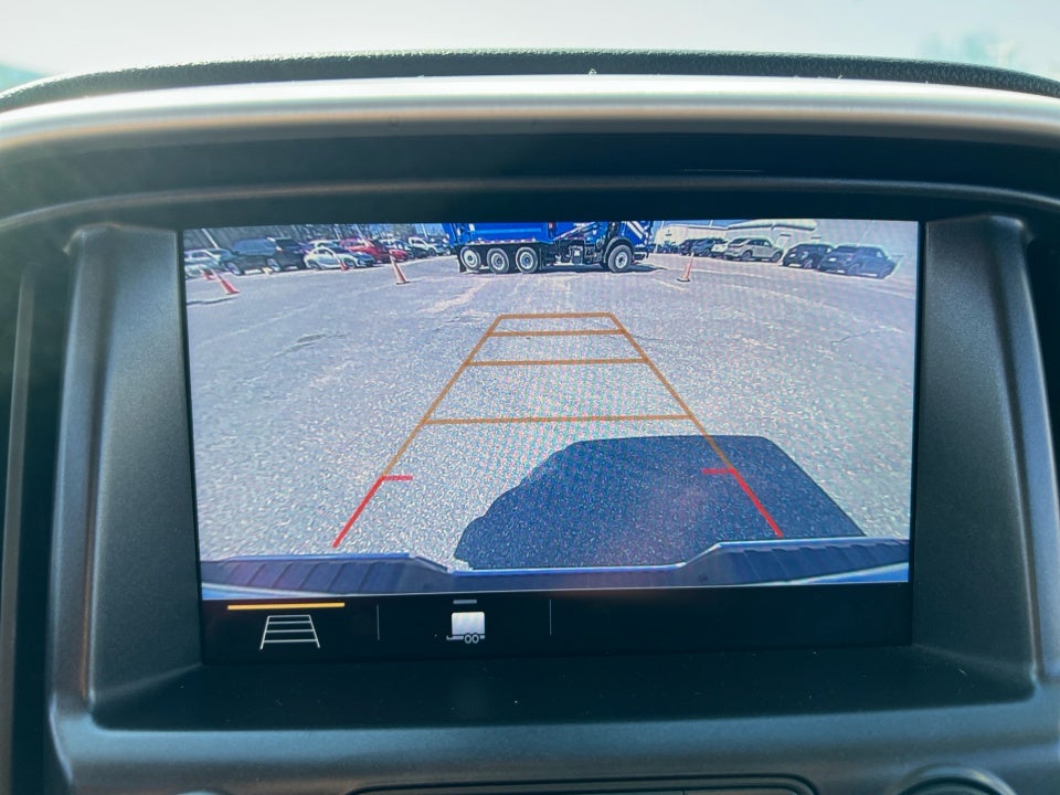 2020 GMC Canyon 4WD Crew Cab Short Box SLE