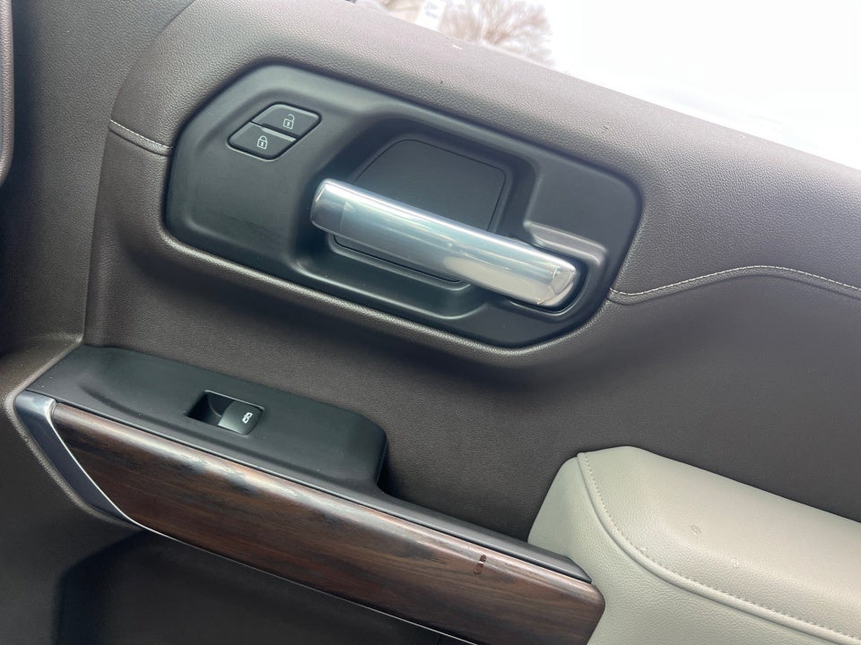 2021 GMC Sierra 1500 4WD Crew Cab Short Box SLT