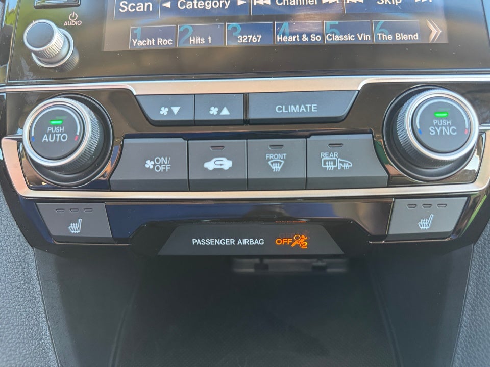 2019 Honda Civic Touring