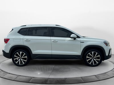 2022 Volkswagen Taos SE